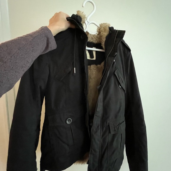 Aritzia TNA Black S Jacket - Picture 1 of 4